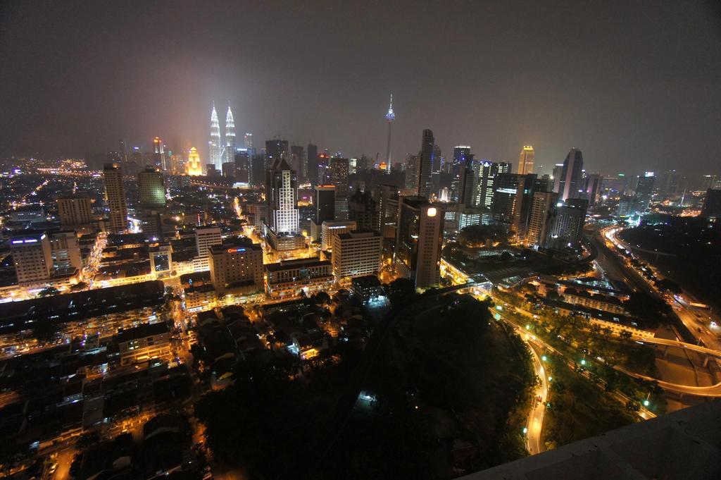 Amazing Klcc View @ Regalia Residence กัวลาลัมเปอร์ ภายนอก รูปภาพ
